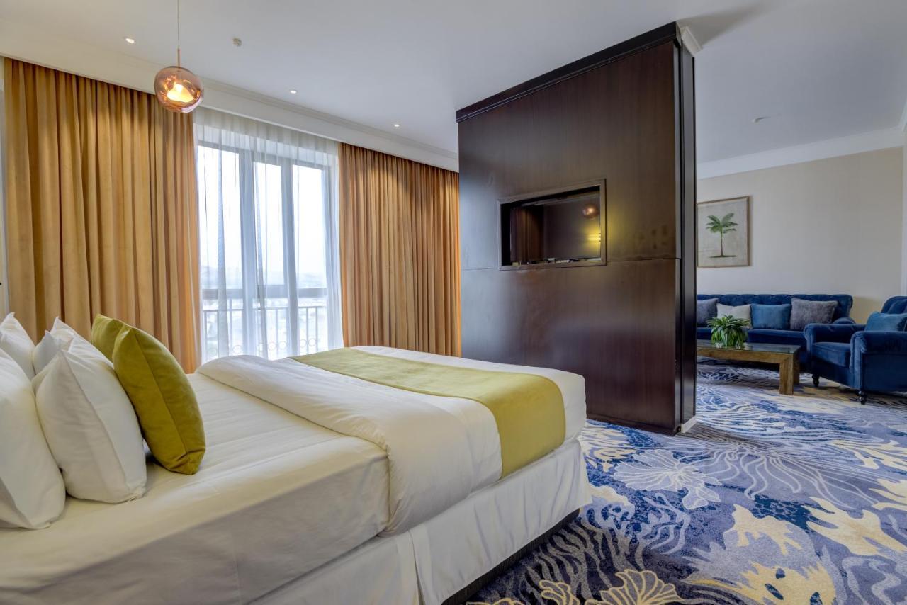 Garden Hotel & Spa Бишкек Экстерьер фото